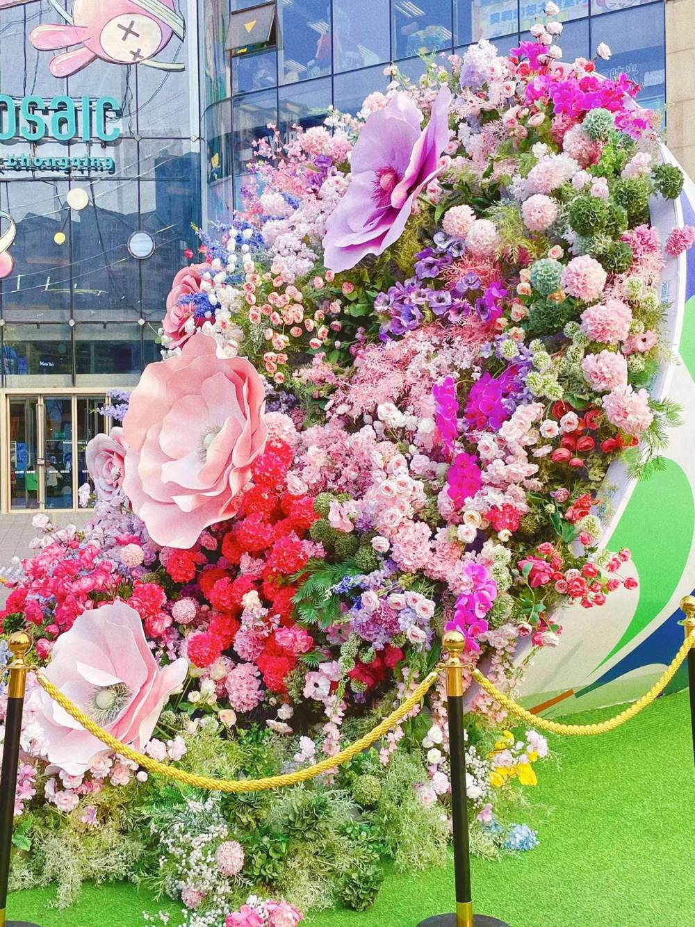 巨型花束网红打卡装置活动策划商业美陈毛绒玩偶巨型玫瑰花
