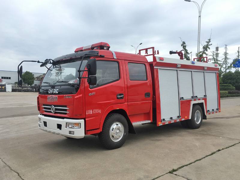 東風多利卡5噸泡沫消防車水泡兩用消防車119救火車