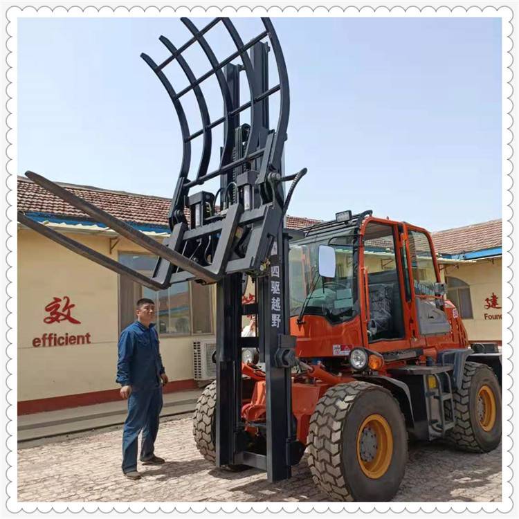 叉车调距叉越野叉车带侧移叉车飞臂高度山东越野叉车报价