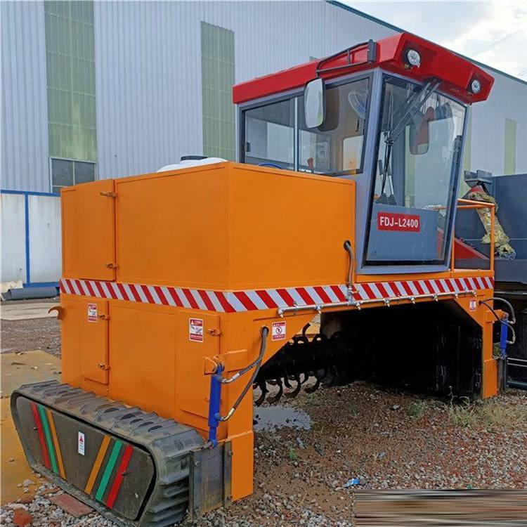 【履带式翻堆机 有机肥发酵翻抛机 轮式生物肥料翻抛机厂家】价格