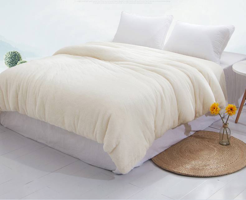 新疆围网棉胎棉花被学校招投标产品民政救灾棉被商场超市棉花被厂家