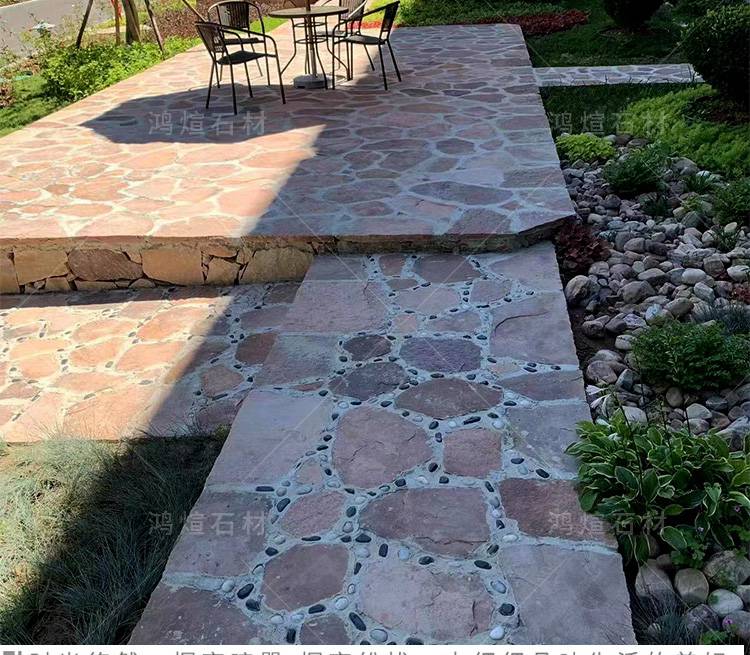 粉砂岩碎拼石铺地石材花园围墙粉色乱形石砌墙石粉红不规则地铺石