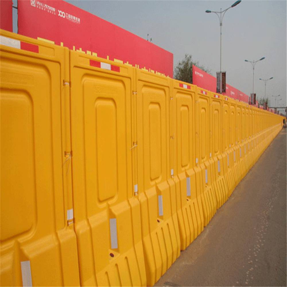 路航金属直售标准尺寸黄色水马围挡施工临时隔离水马护栏