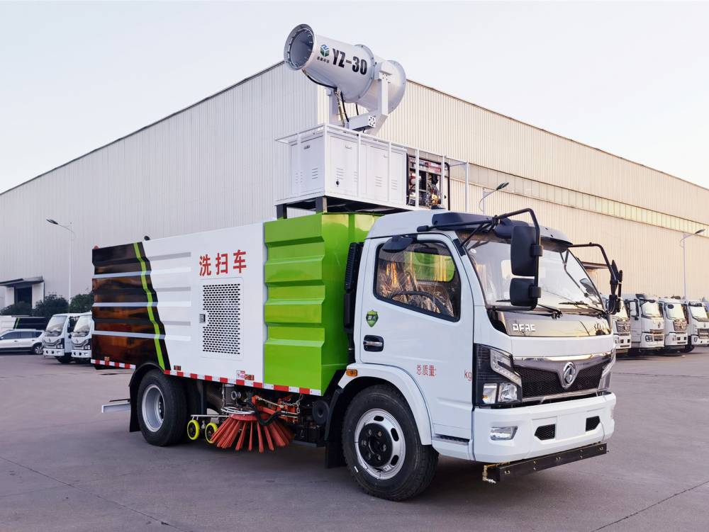 国六多功能厂区8方清扫车园区道路高度保洁雾炮洗扫车