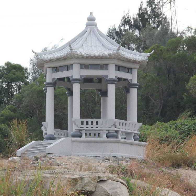 石亭子一般为开敞性结构,没有围墙,顶部可分为六角,八角,圆形等多种