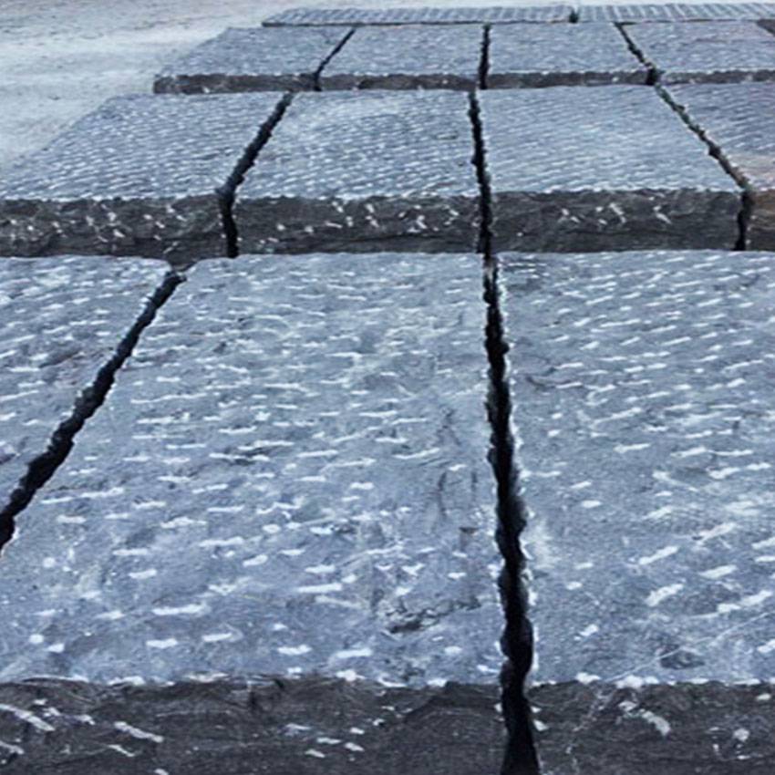 销售庭院地面仿古青石板拉丝面石材铺地规格可定制