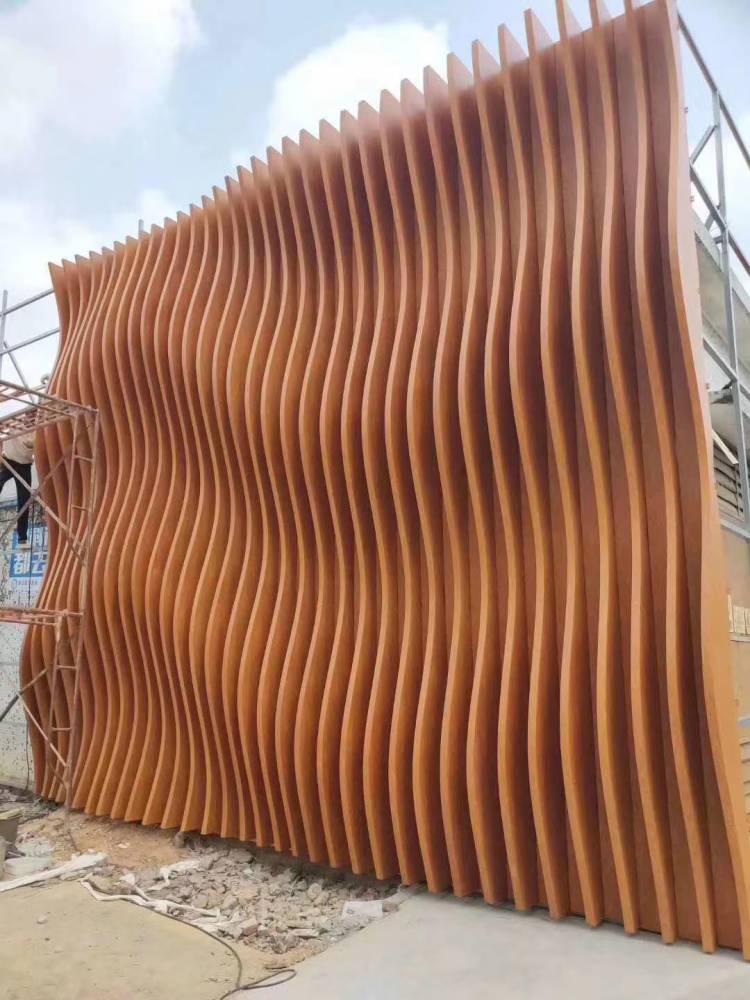 广场氟碳漆弧形铝方通形象背景墙身造型铝板装饰