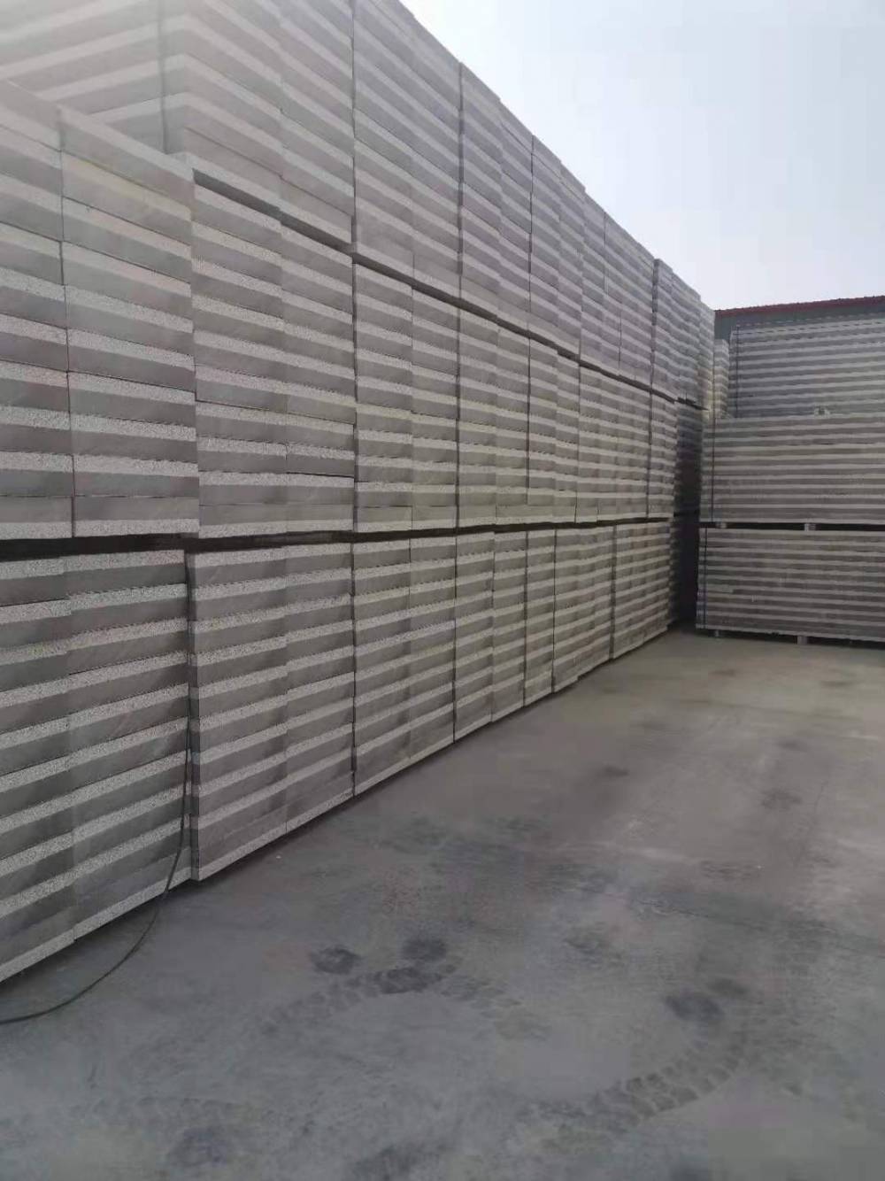 建筑外墙保温与结构一体化免拆保温外模板定制