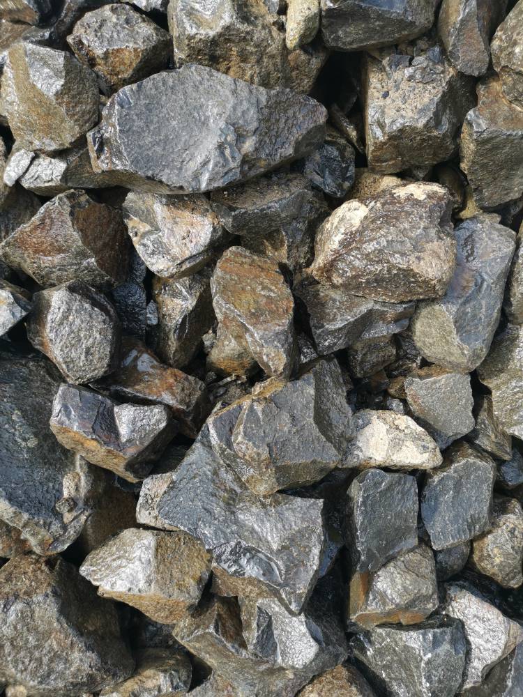 供应保温岩棉玄武岩狗头石815公分