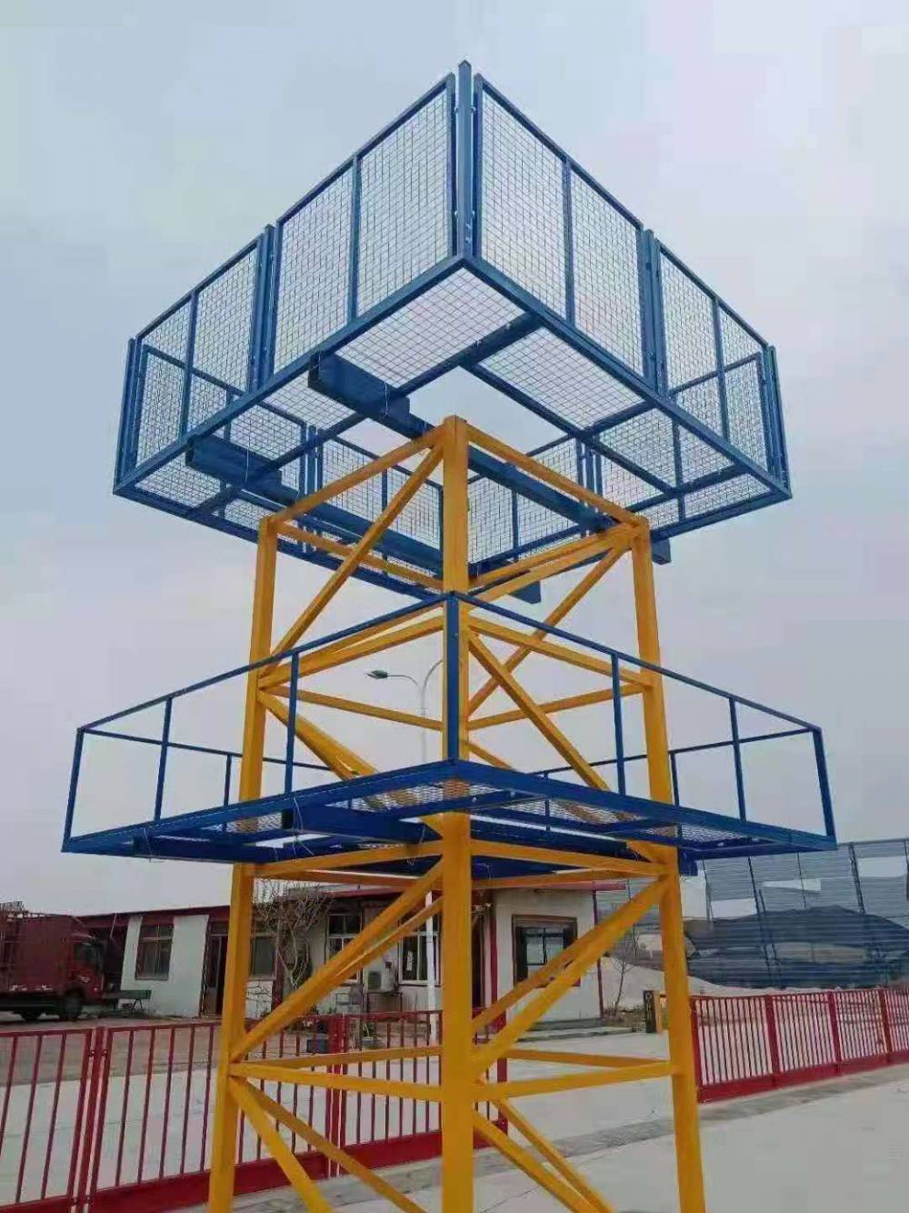 尔阳塔吊防攀爬网建筑工地防爬护栏网颜色尺寸规格可定制