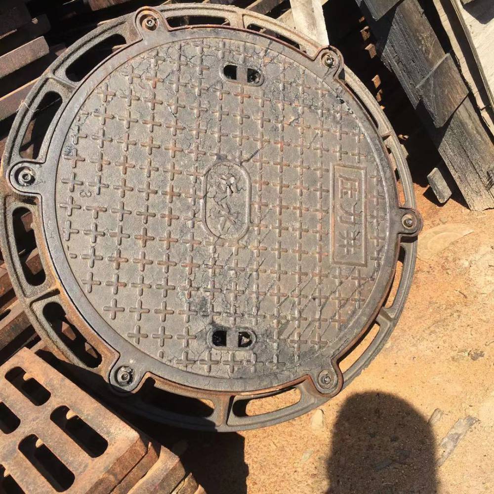 球墨铸铁压力井盖700定制球墨井盖圆形