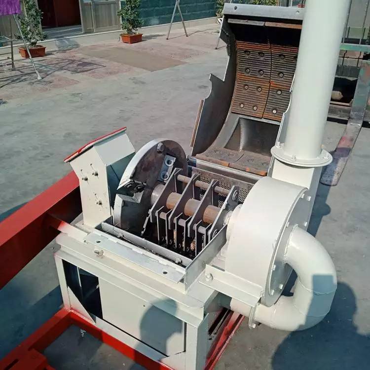 420型木材粉碎机 新款移动式木材粉碎机 果园树枝木材粉碎机 行情价格