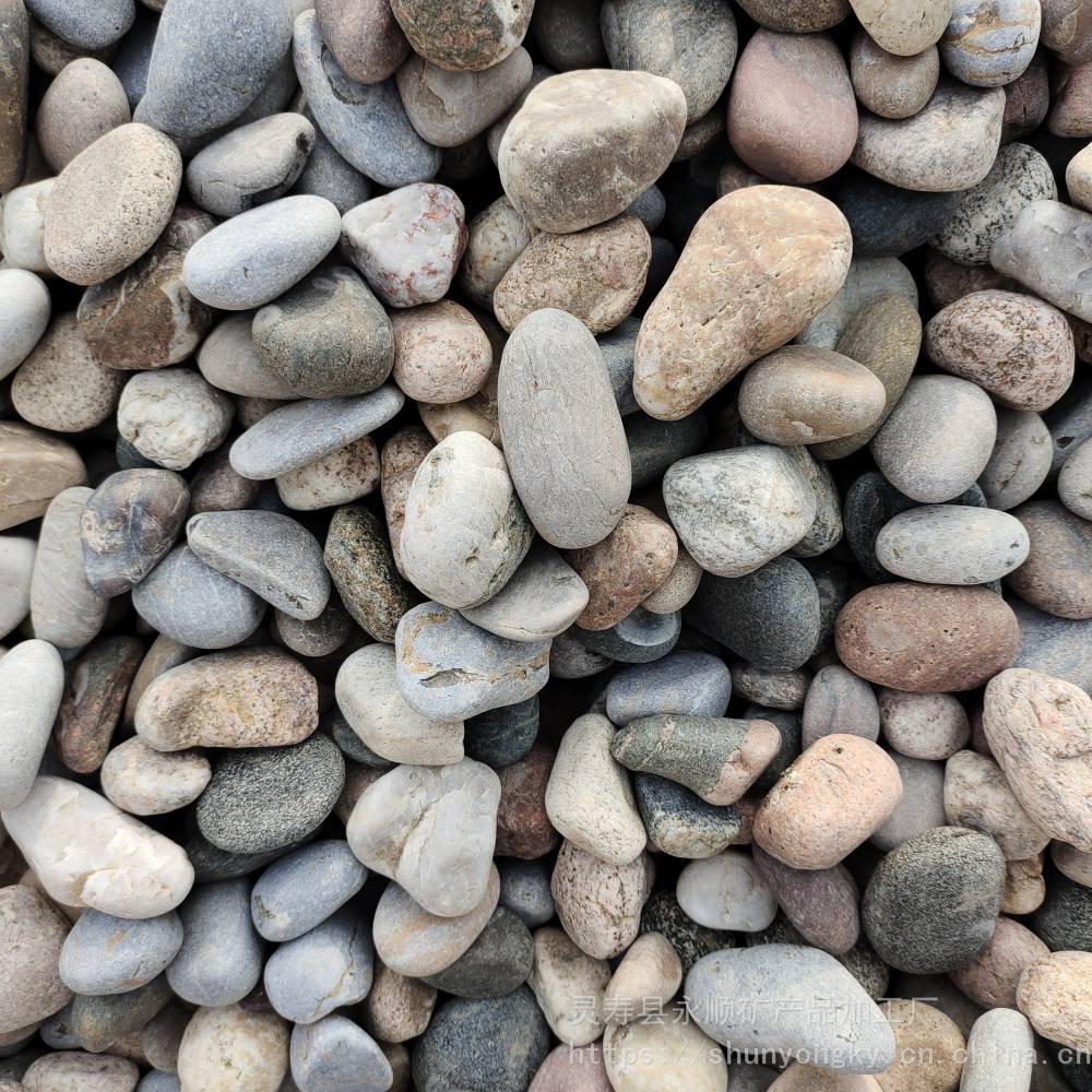 山东永顺鹅卵石厂家展开泥块含量0%颜色黑色, 灰色, 白色, 暗红色坚固