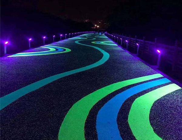 供应广西夜光塑胶跑道发光漫道建设图片