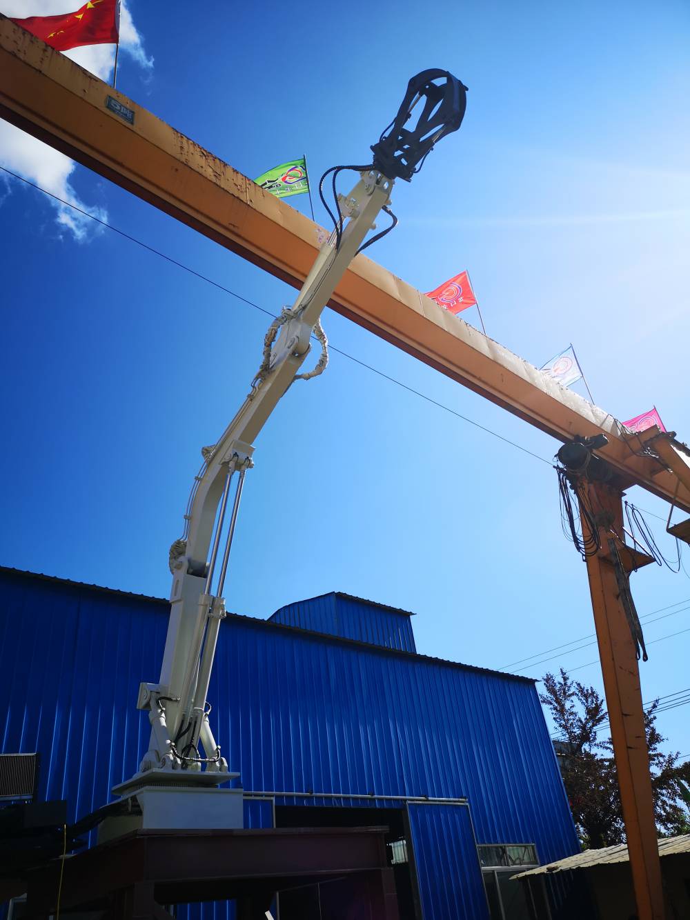 全工定制铸造多关节机械臂固定式液压机械抓手