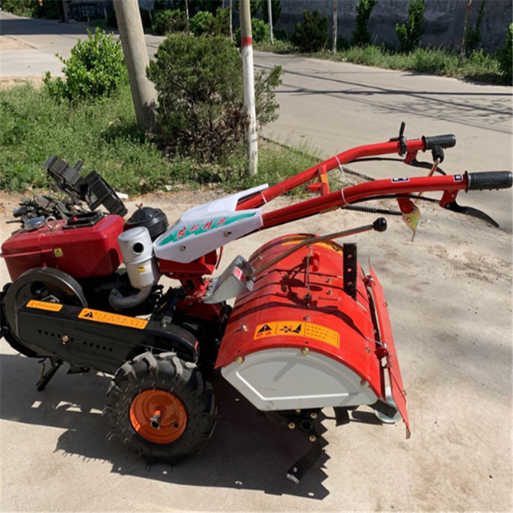 博天翻土机农业多功能犁田机除草微耕机