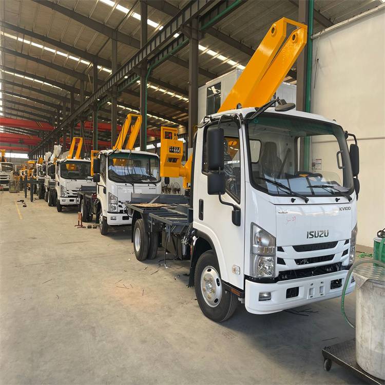 哈萨克斯坦高空车出口 31米五十铃高空作业车订制出口