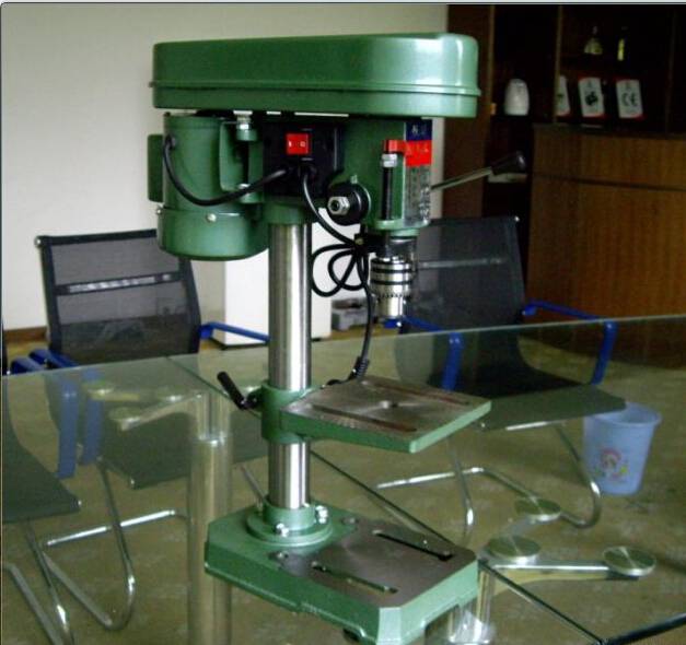 z4132台式钻床转速高噪音小保修五年