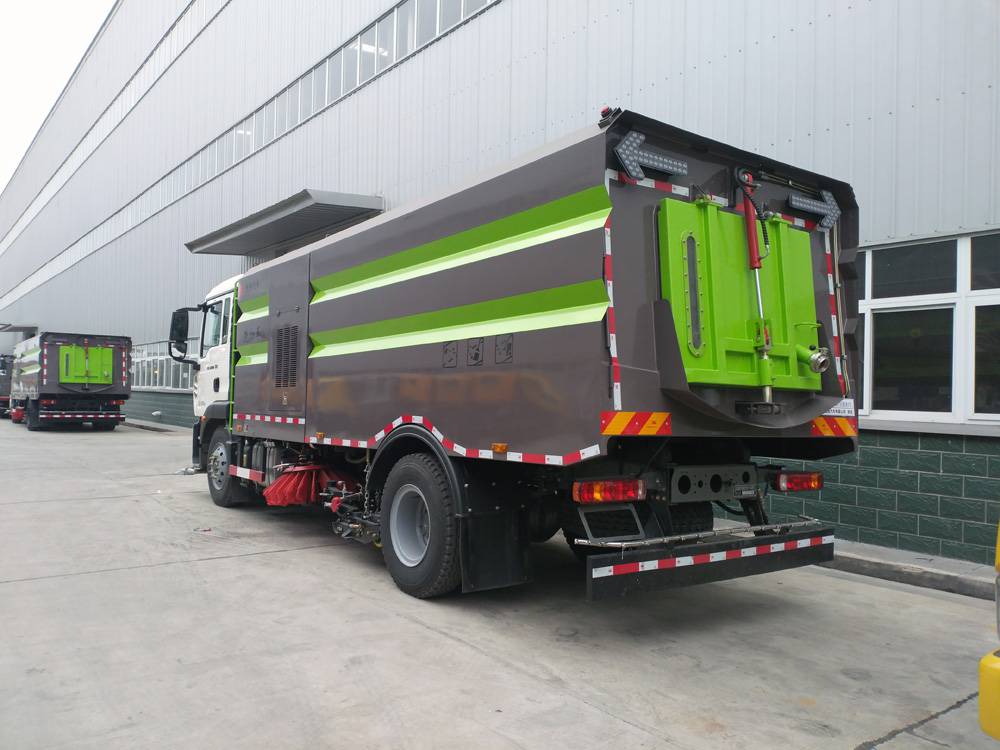 洗扫车