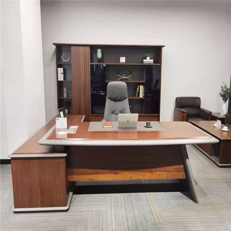 办公桌职员桌经理桌云南厂家定制生产