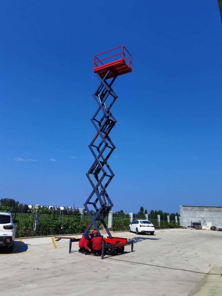 小区路灯维修维护升降车市政交通电力高空作业升降平台18米四轮移动式