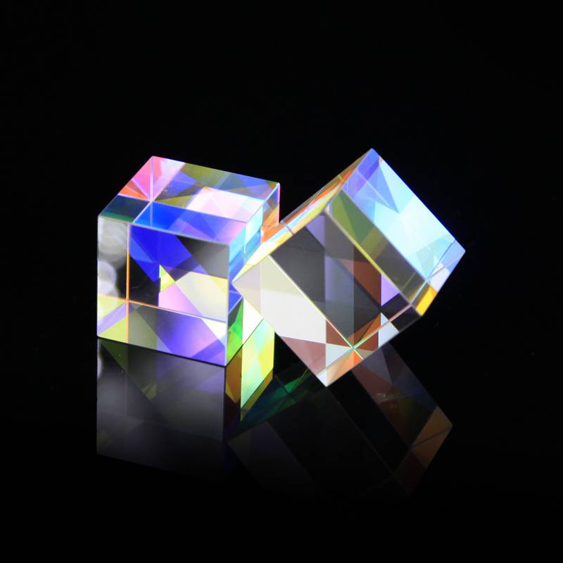 订做合色镀膜棱镜光学玻璃立方体玻璃镜片