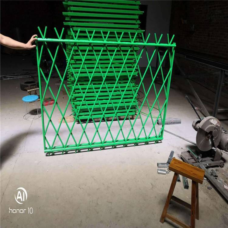 景区绿色防护篱笆栏 欢迎咨询 公园仿竹隔离栏 万泰