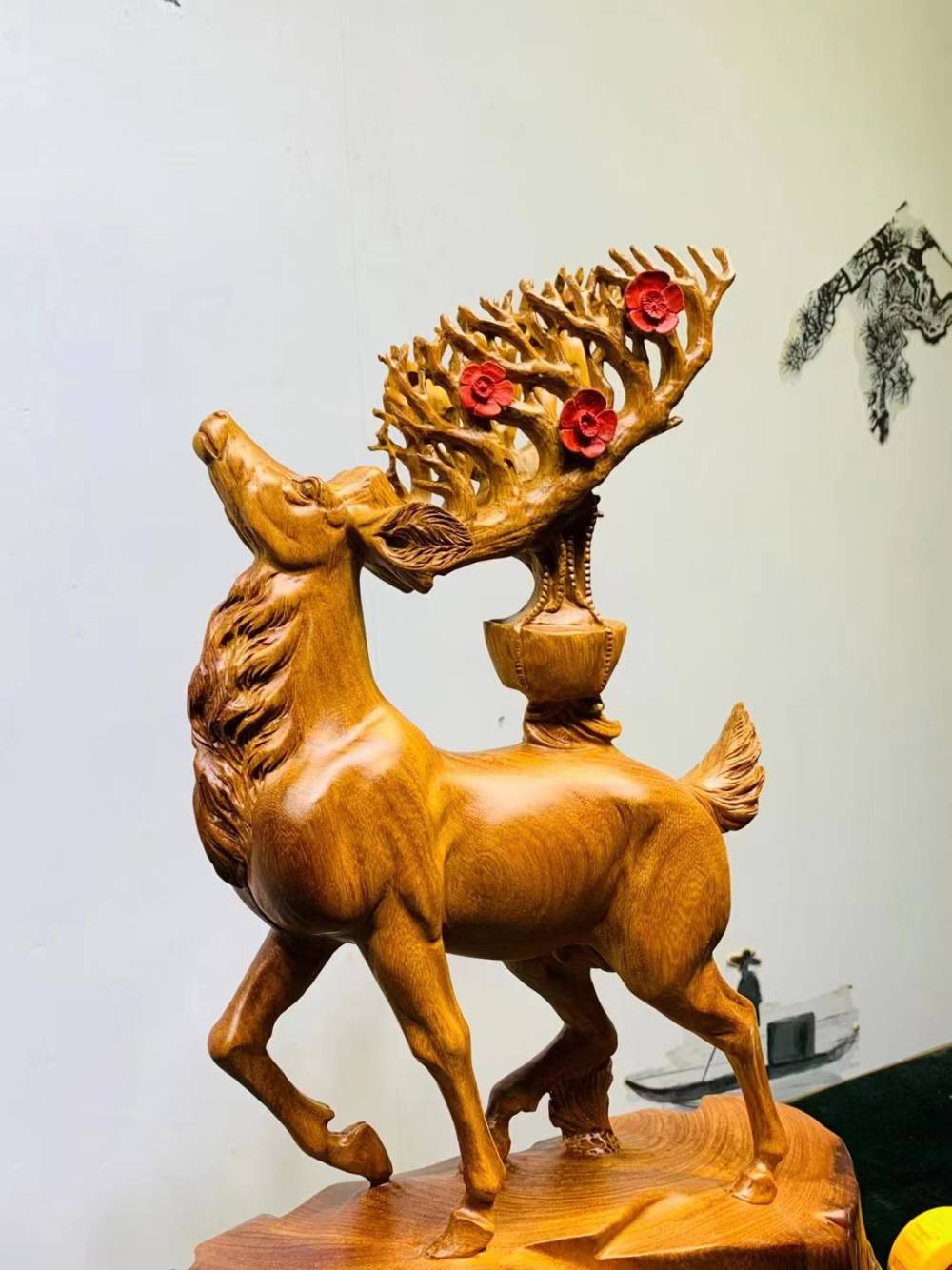 金丝楠梅花鹿动物木雕园林大型景物定制居家装饰摆件根雕
