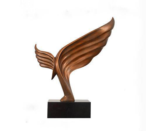 学校羽翼雕塑摆件园区美陈摆件铸钢展翅雕塑别墅区翅膀系列