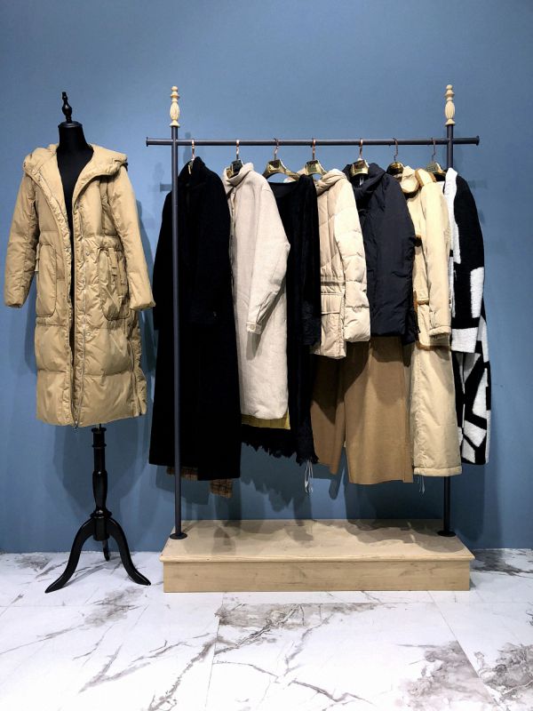 主题19冬装专柜品牌折扣尾货走份批发主提女装折扣店淘宝直播货源供应