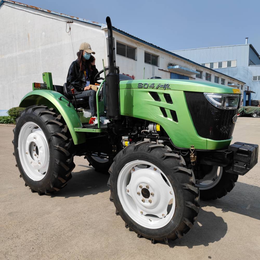 新车到货1804大型东方红发动机180马力微慢爬四轮拖拉机雷沃21046四轮