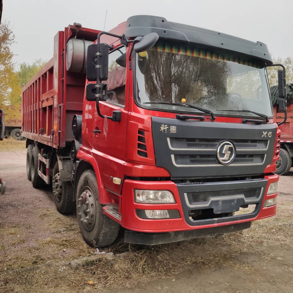 山西晋城市供应多台17年陕汽轩德前四后八国五轻量化6米车厢