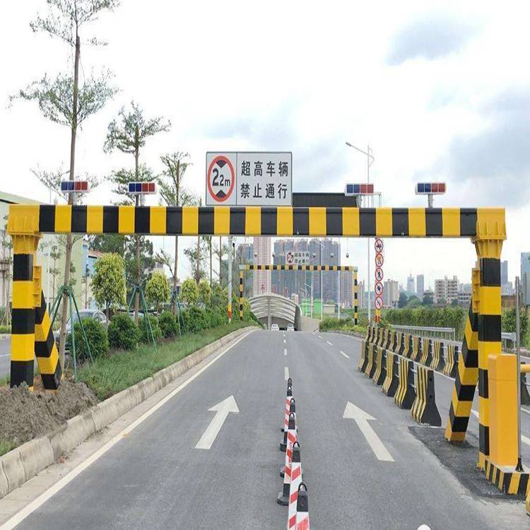 广元手摇升降限高架蓝牙实别控制限高杆跨度16米龙门架定制