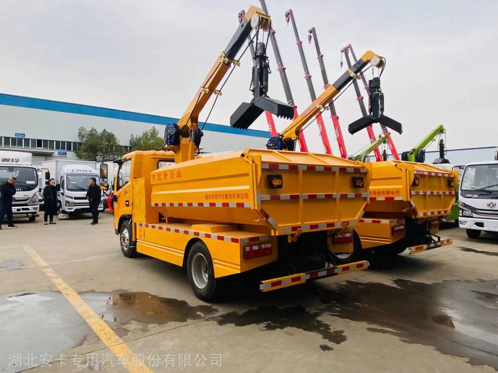 国六东风多利卡抓斗式5立方黄牌清淤车污水井抓泥车4吨淤泥清除车