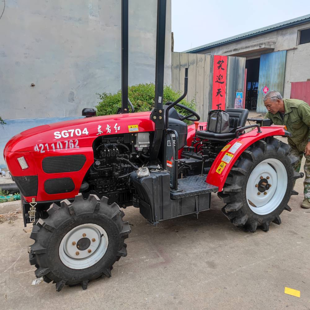 东方红704大棚王农用四轮四驱拖拉机东方红变频强压多路阀梭式换挡