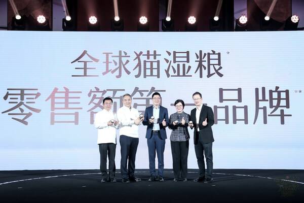 珍致营养主食罐上市，雀巢普瑞纳重塑\