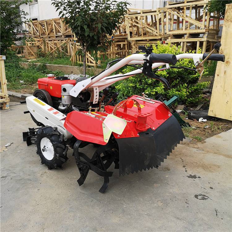 多功能微耕机重庆涪柴170汽油二驱覆膜机大棚种植管理机图片