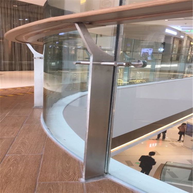 金聚进不锈钢弧形栏杆扶手钢管栏杆