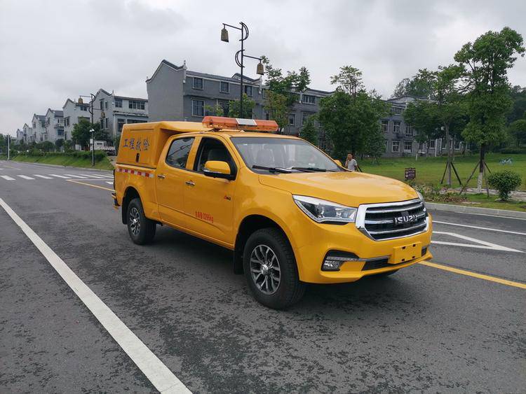 应急管理局皮卡式排涝车路桥涵洞多功能电源排水车工程抢险车