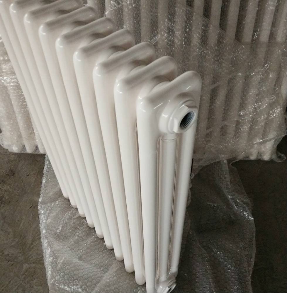 首春品牌qfgz306型钢制三柱形散热器图片