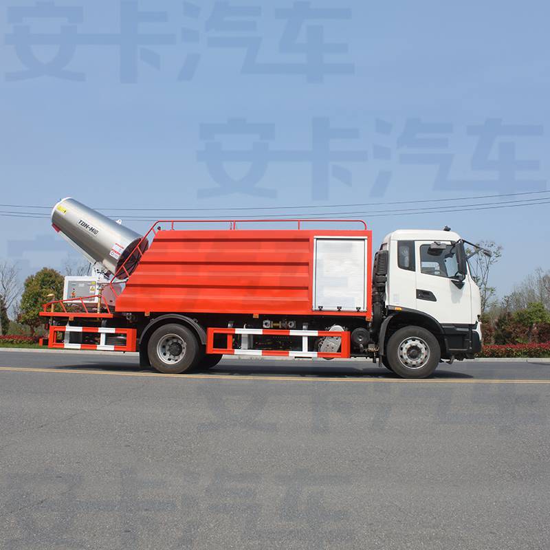 12吨农场灭蝇除臭杀菌车雾化喷雾降温精量喷雾图片