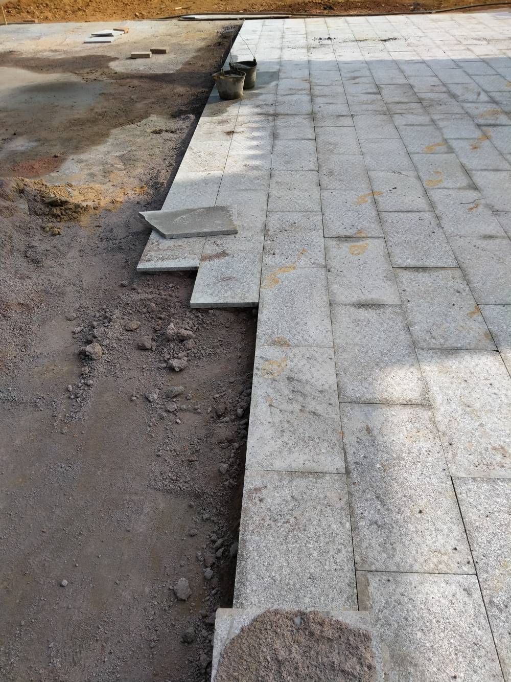 株州芝麻灰台阶石株州户外楼梯踏步板衡阳井头芝麻灰石材厂