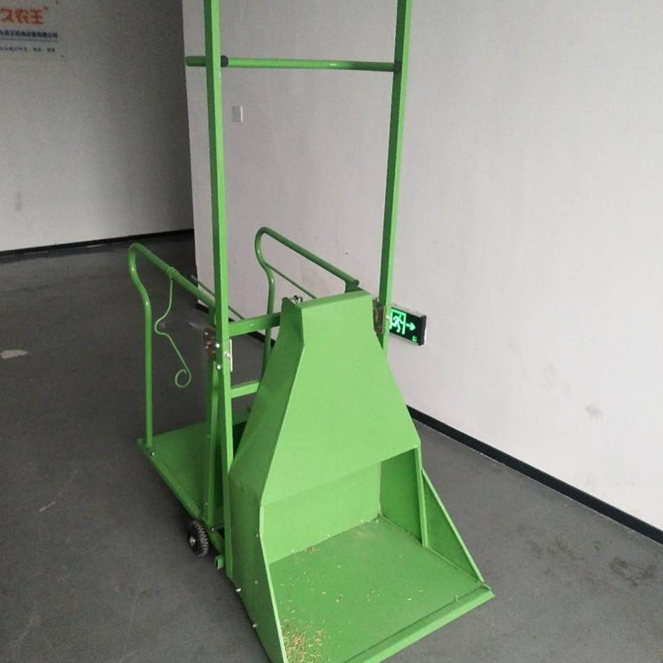 晒场手动小麦装袋机手动铲谷装袋机手推式谷物装袋机图片