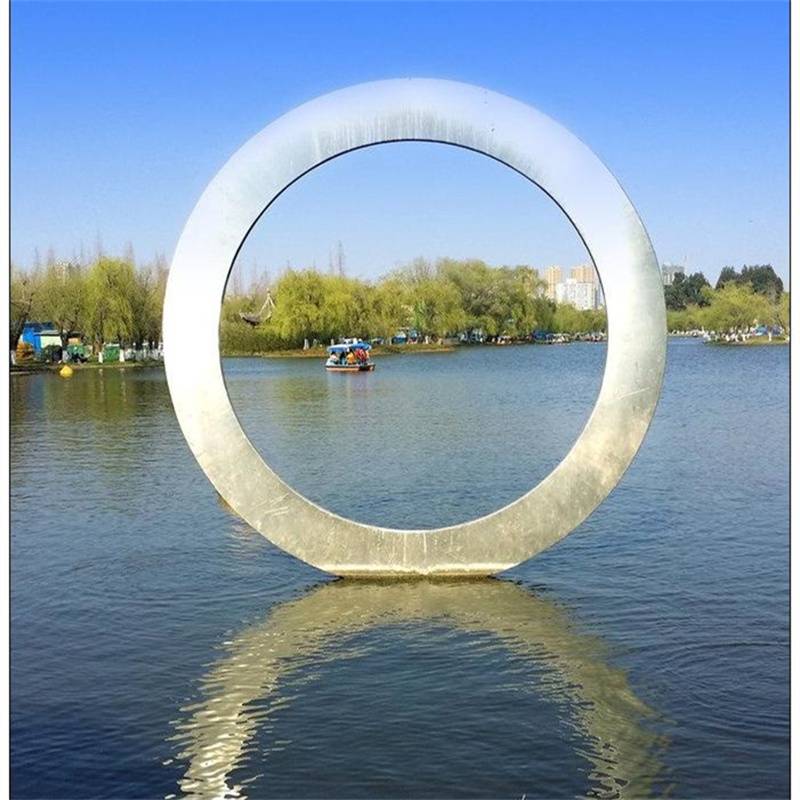 发光圆环不锈钢雕塑抽象环形月亮喷雾水景摆件永景园林