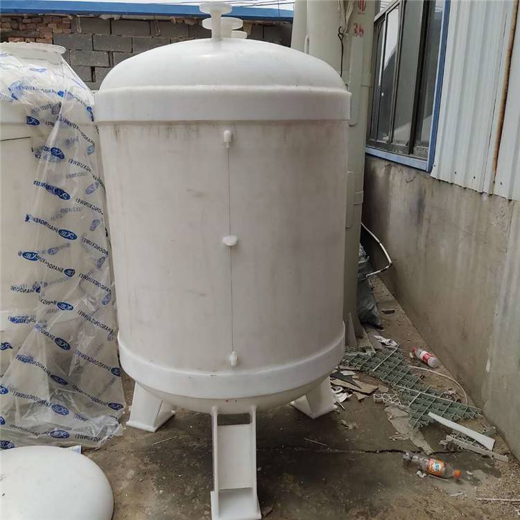 梁山盛发生产聚丙烯pp高位槽防腐挂耳式高位槽500l真空计量罐卧式高位