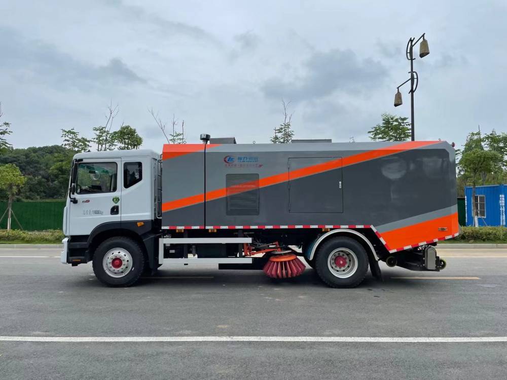 国六10吨吸尘车8吨吸尘车型号