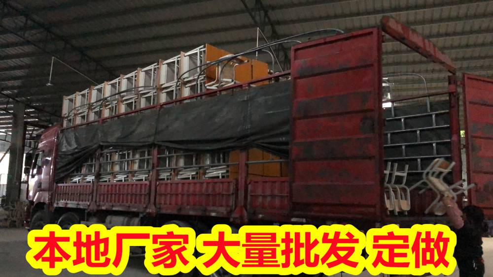 玉林学习桌凳 单人靠背课桌椅 二十分钟前发布 