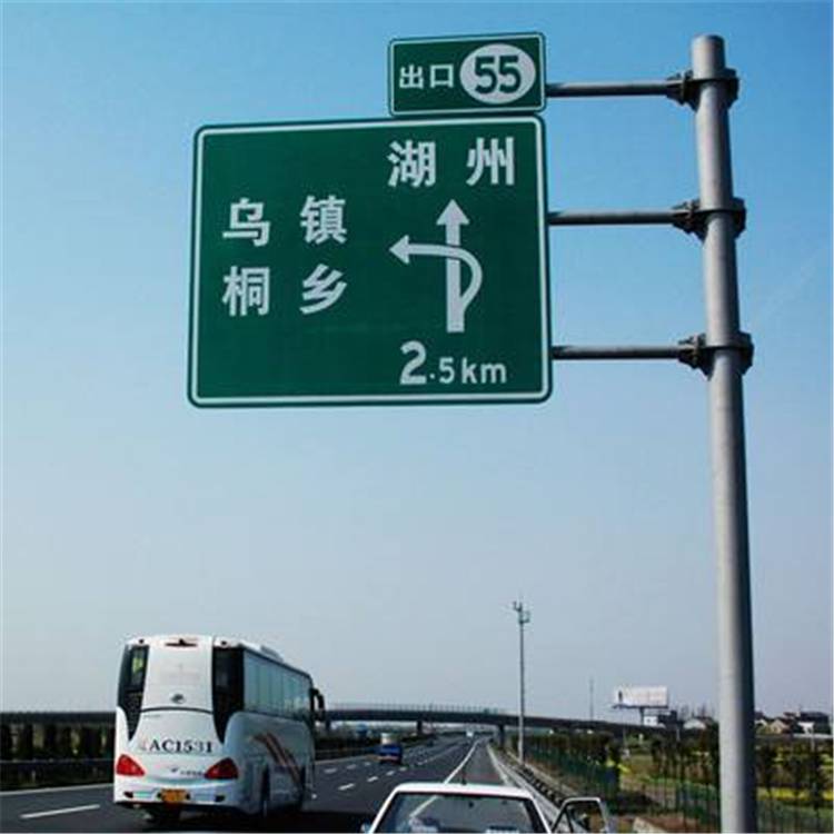 湖北荆州 高速路牌 T型标志杆 高速龙门架