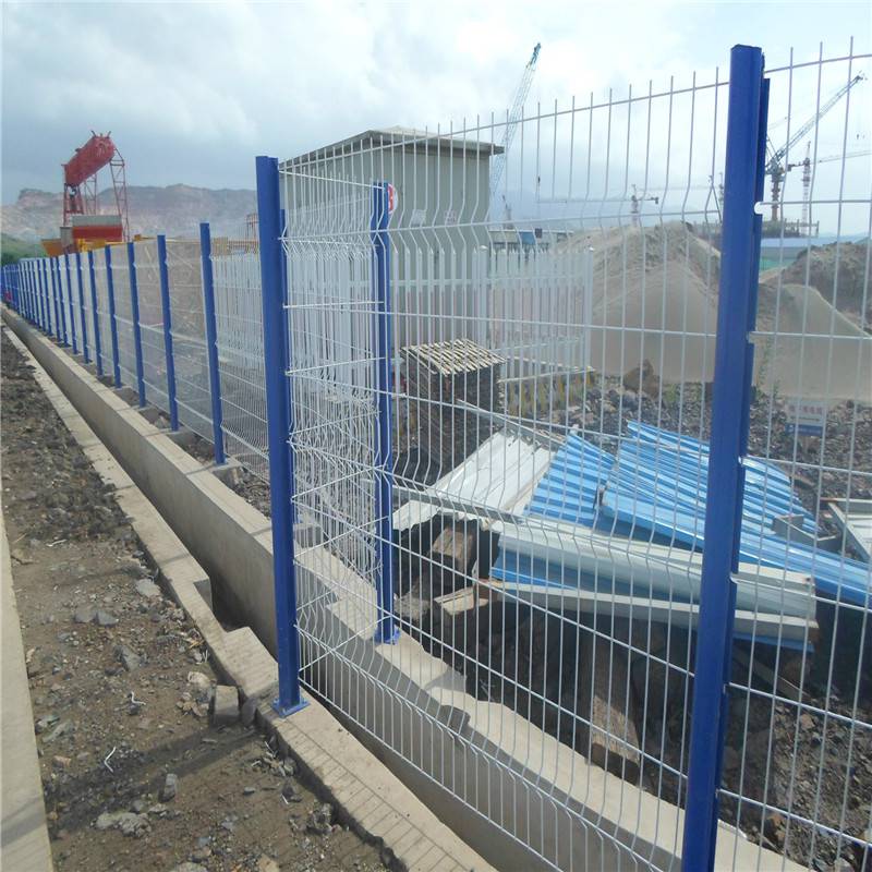 优盾钢丝网围墙护栏183米绿色塑胶钢丝网片隔离网围栏