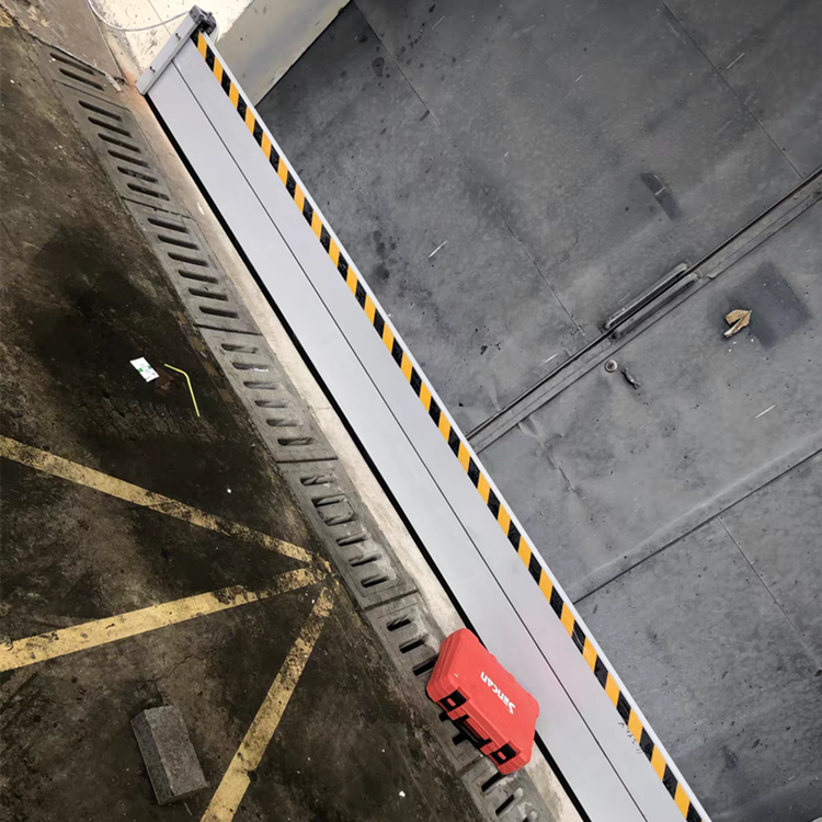 汛期防洪阻水胶条挡水板方便安装固定隔水板